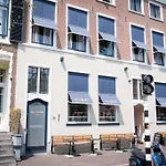 Will & Tate Auberge de jeunesse *