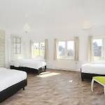 Will & Tate Auberge de jeunesse *