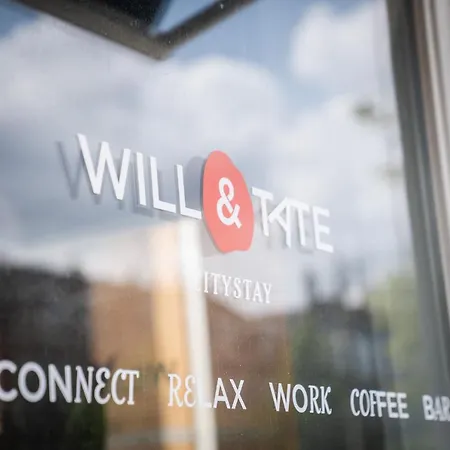 Will & Tate אכסניה האג