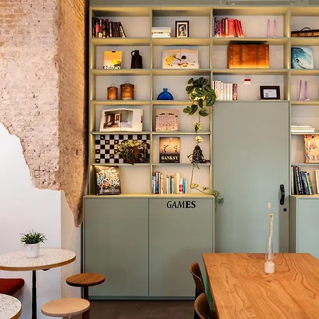 Will & Tate Hostel The Hague