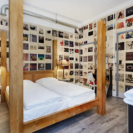 Will & Tate Hostel *