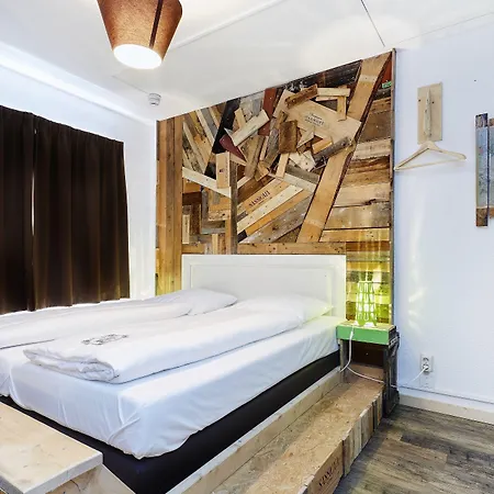 Vandrerhjem Will & Tate Haag