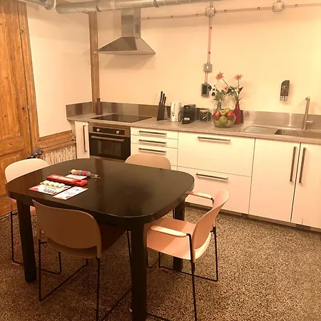 Will & Tate Hostel The Hague