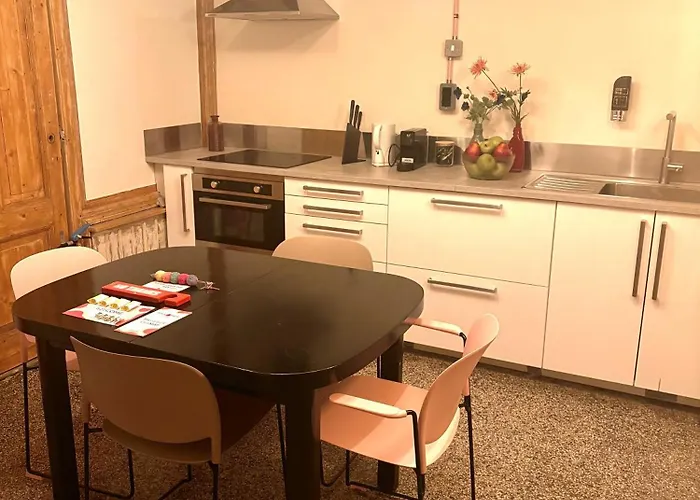 Will & Tate Albergue Haia