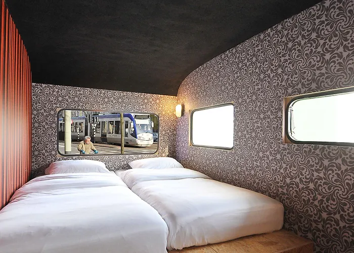 Will & Tate Hostel *